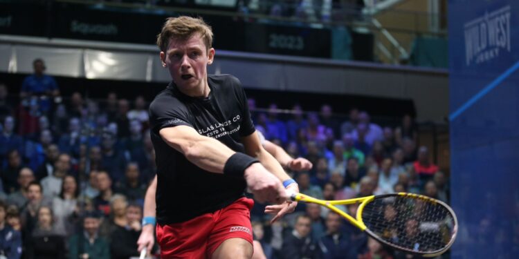 Greg Lobban: ‘I don’t feel comfortable on a squash court at all’