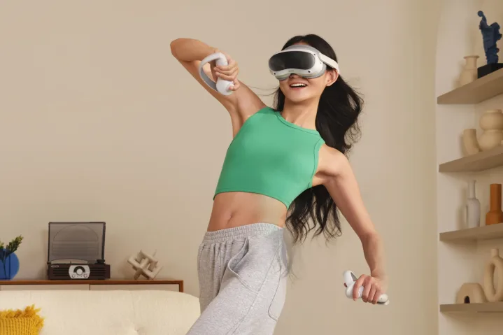 Woman playing Racket:Next virtual reality game